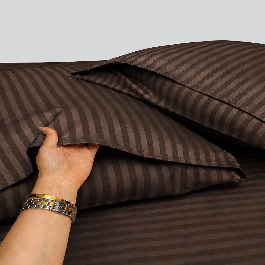 Dark Brown Stripe Fitted Bedsheet – Soft Micro Cotton King Size Bed Sheet