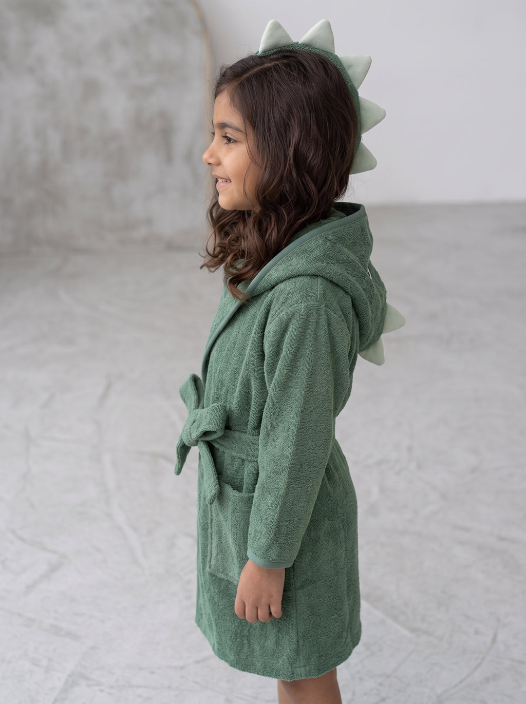 Kids Bathrobe – Soft & Cozy Hooded Bathrobe for Boys & Girls | Ages 4-8 Years