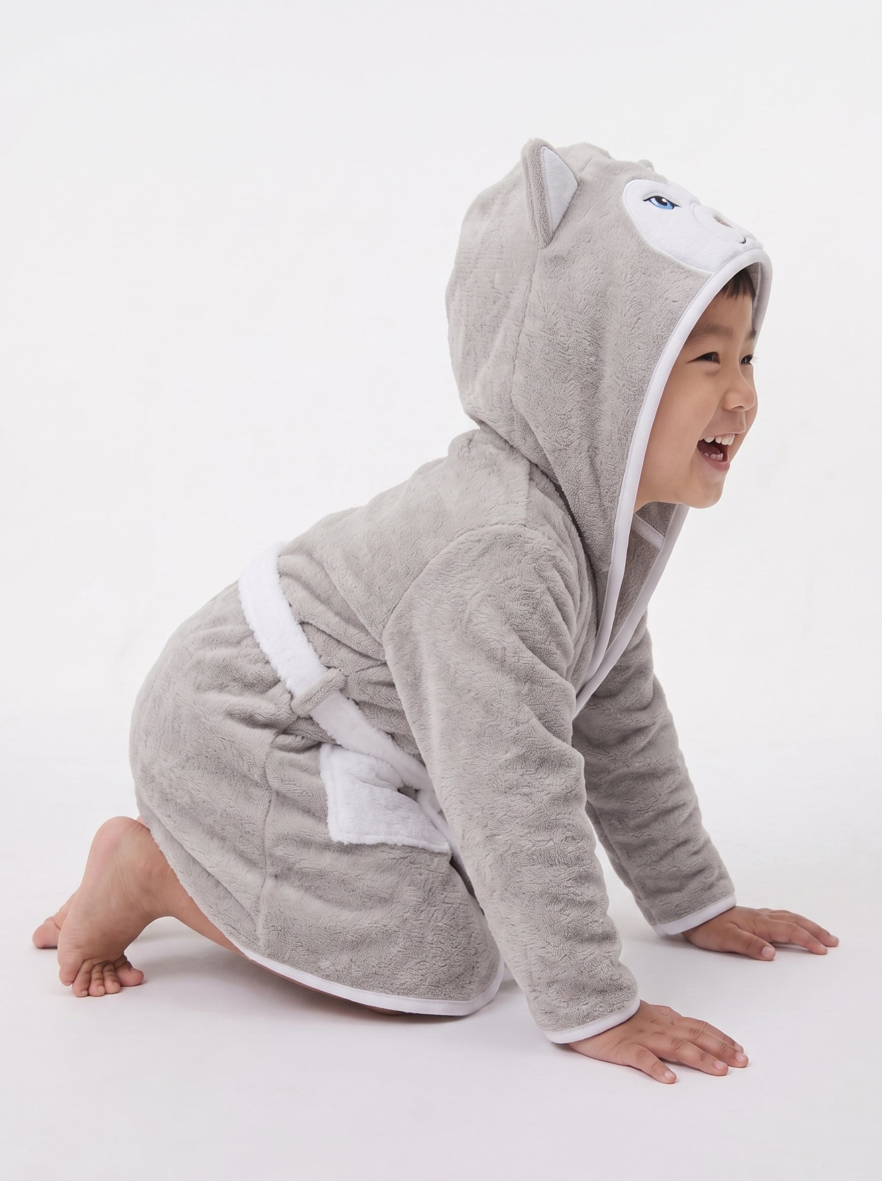 Wolf Hooded Kids Bathrobe – velvet gray (Ages 4, 6, & 8)